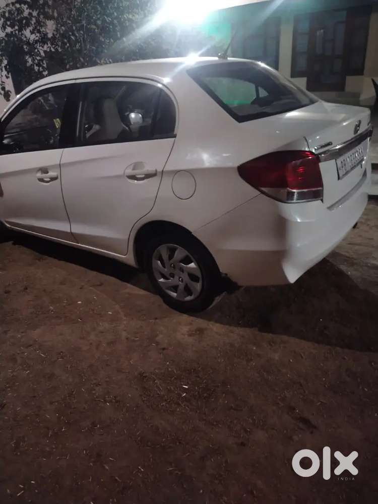Honda Amaze 1.5 V 2013