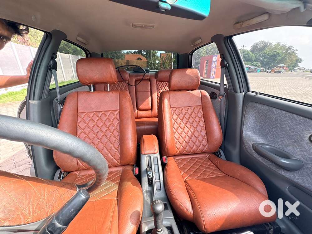 Maruti Suzuki Baleno 2001