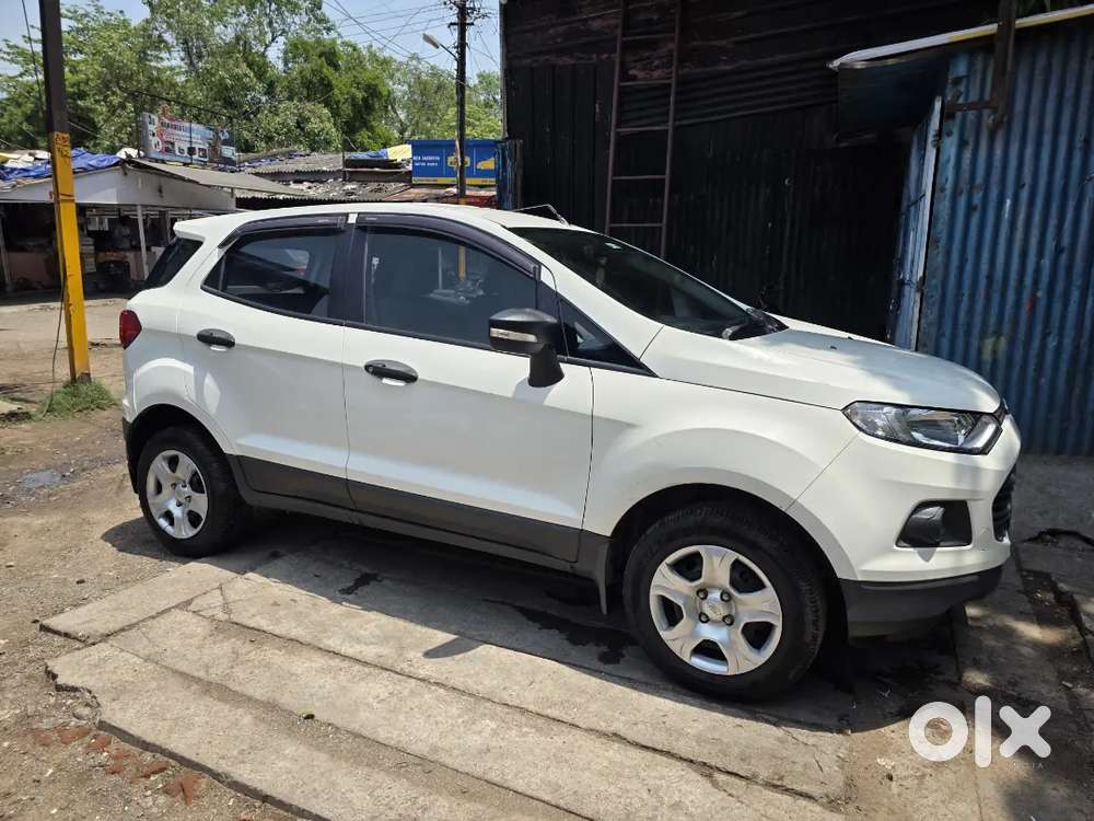Ford Ecosport 2015 Petrol 40000 Km Driven