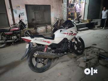 Karizma best sale r olx