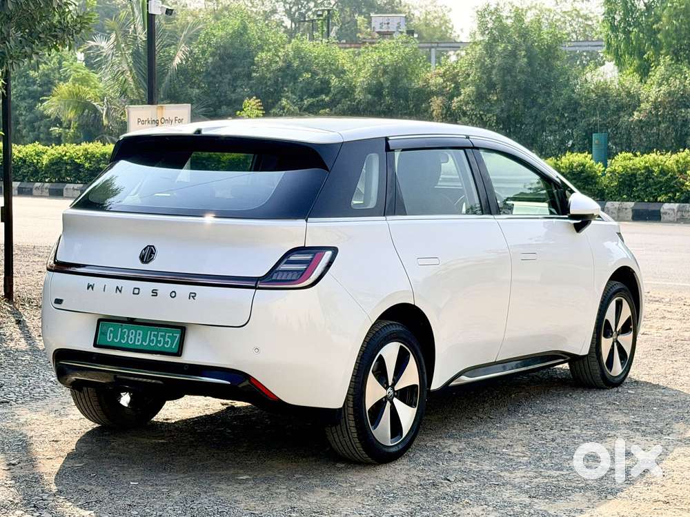 Mg Windsor Ev Essence, 2025, Electric