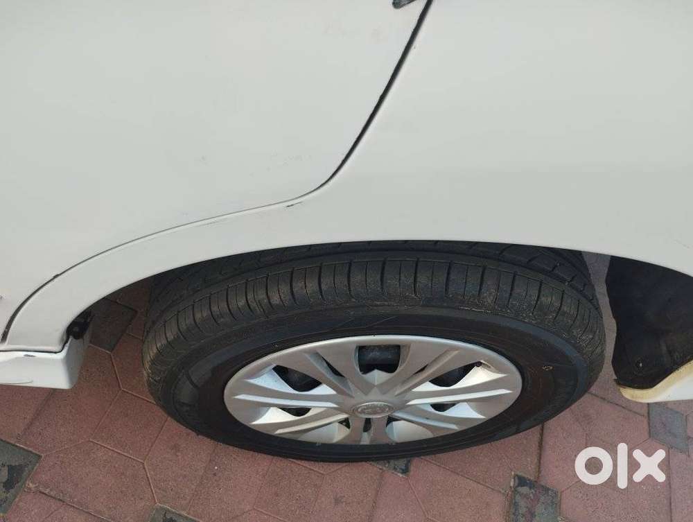 Toyota Innova 2.5 G (diesel) 8 Seater, 2014, Diesel