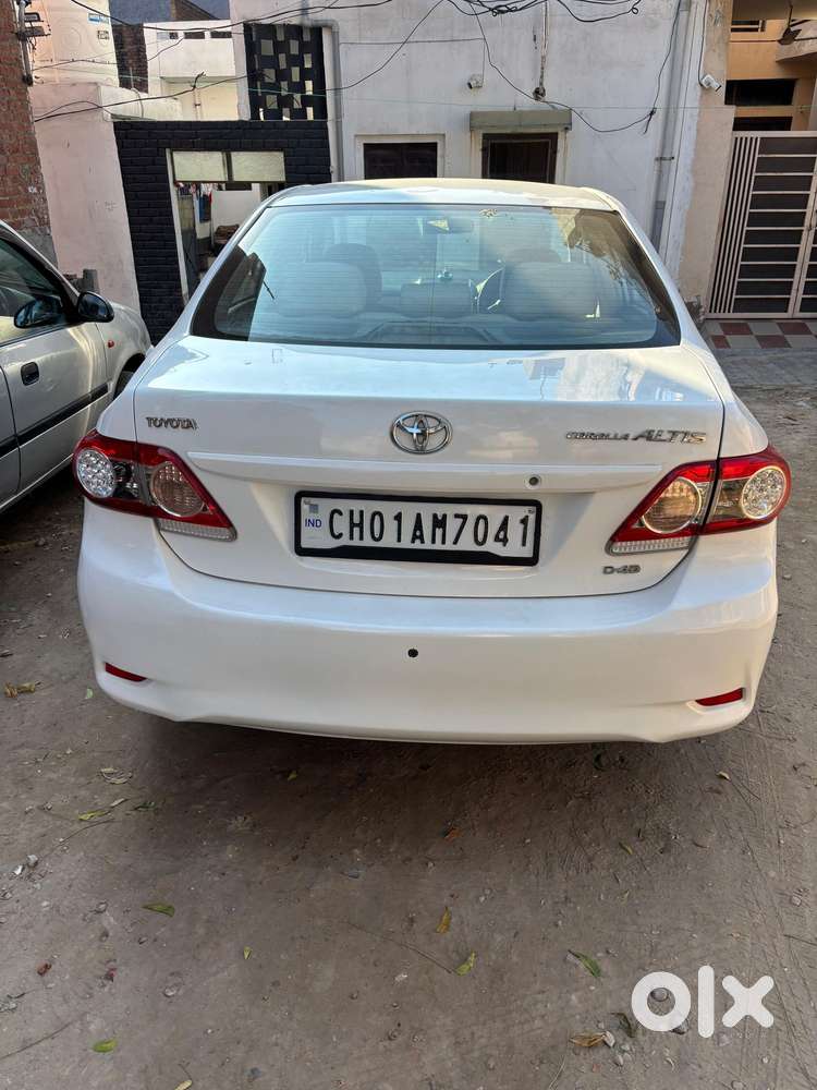 Toyota Corolla Altis 2010-2013 Diesel D4dg, 2012, Diesel