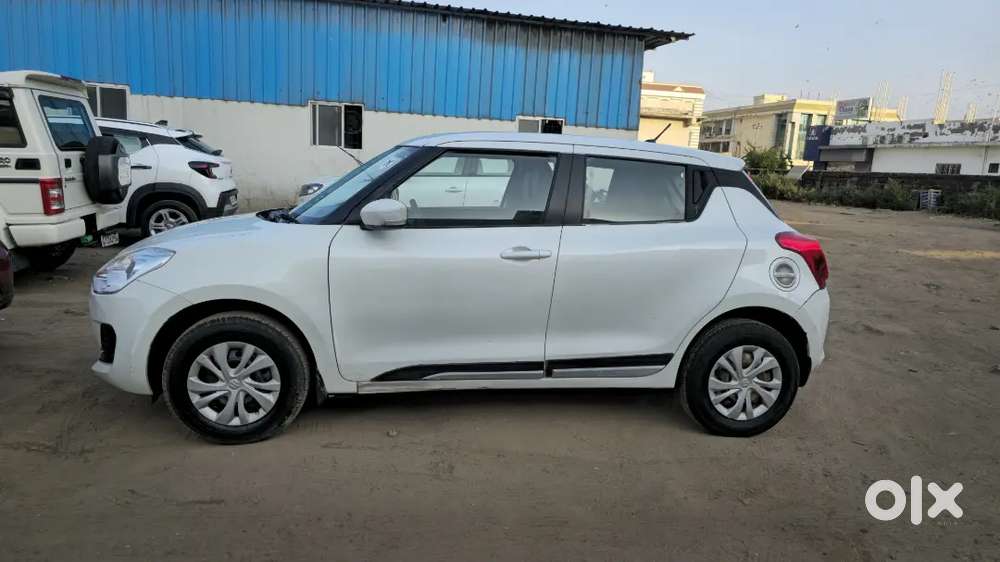 Maruti Suzuki Swift Vxi 2019 White