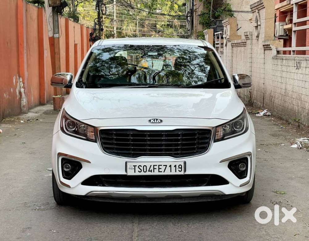 Kia Carnival Premium 8 Str, 2021, Diesel