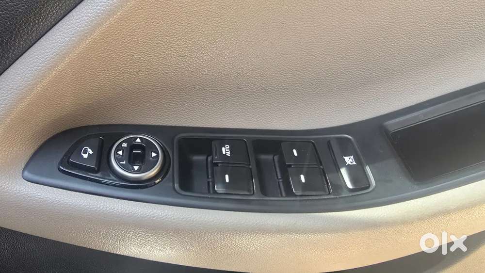 Hyundai I20 Asta (o) Full Option   2016 Well Maintained