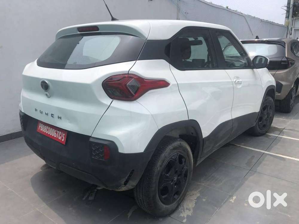 Tata Punch 2024 Petrol Well Maintained