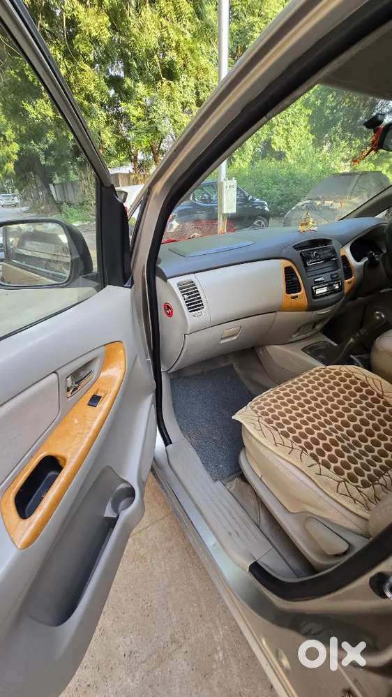 Toyota Innova 2.5 Diesel 2010