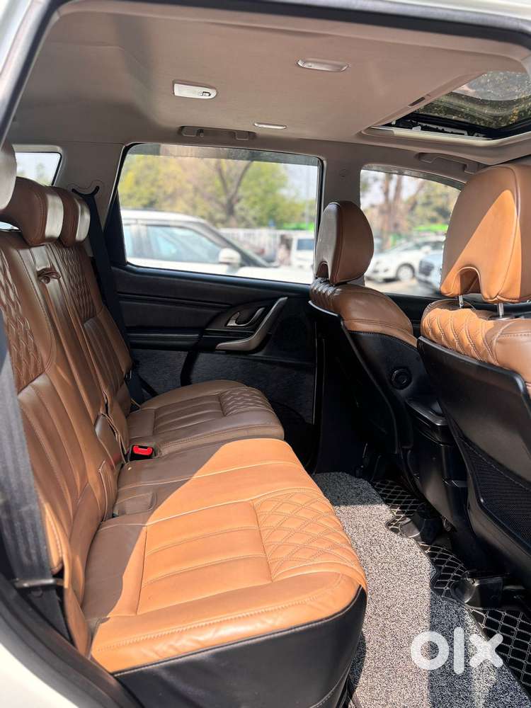 Mahindra Xuv500 W11 Option, 2020, Diesel