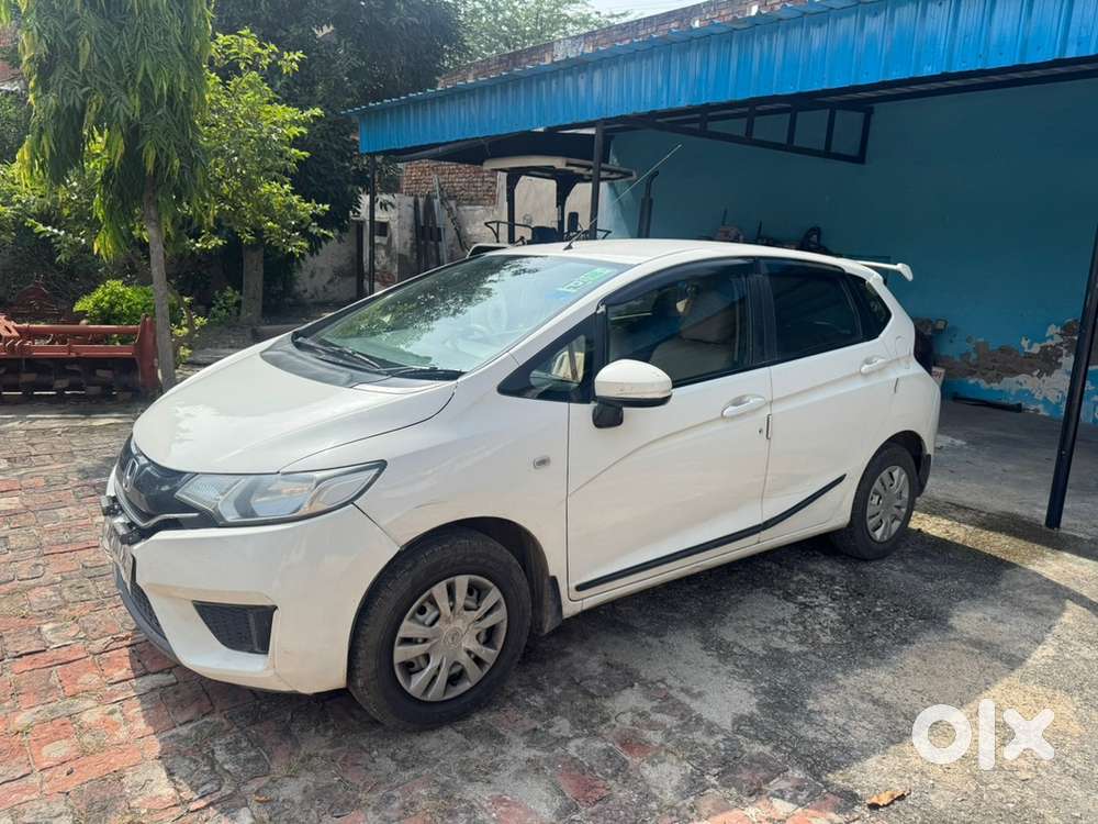 Honda Jazz 2016 Cng & Hybrids Excelent Condition