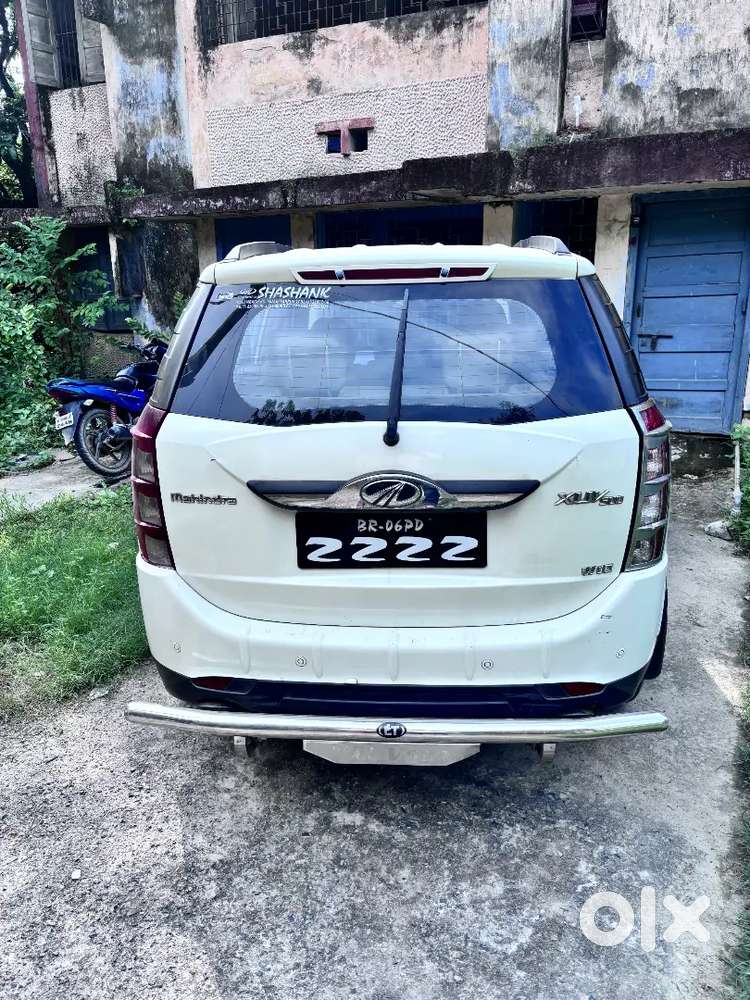 Mahindra Xuv500 2wd 2016
