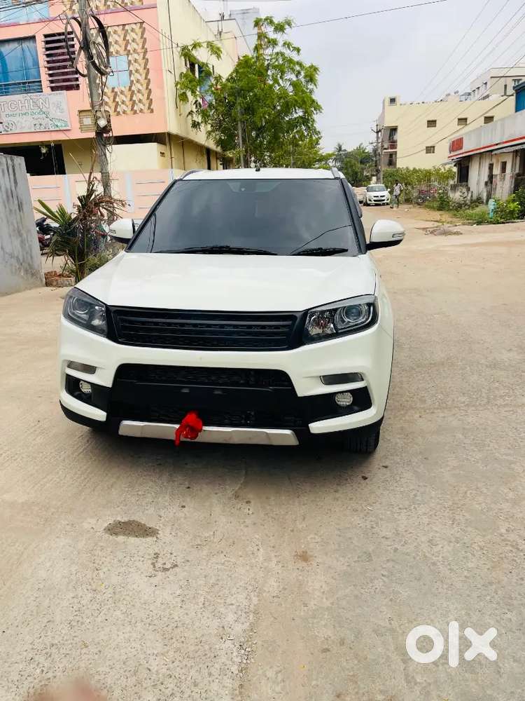 Maruti Suzuki Brezza 2016 Diesel Well Maintained