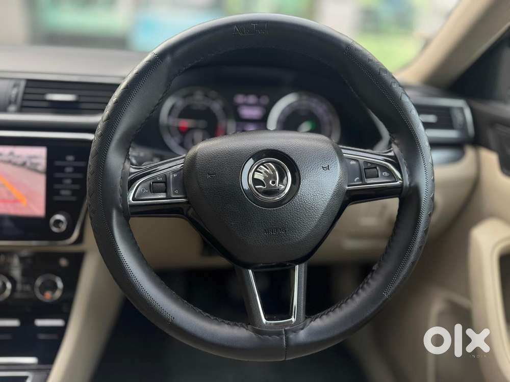 Skoda Superb Style 2.0 Tdi At, 2018, Diesel
