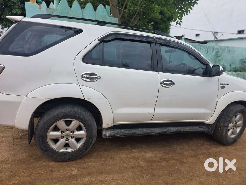 Toyota Fortuner 2012 Diesel