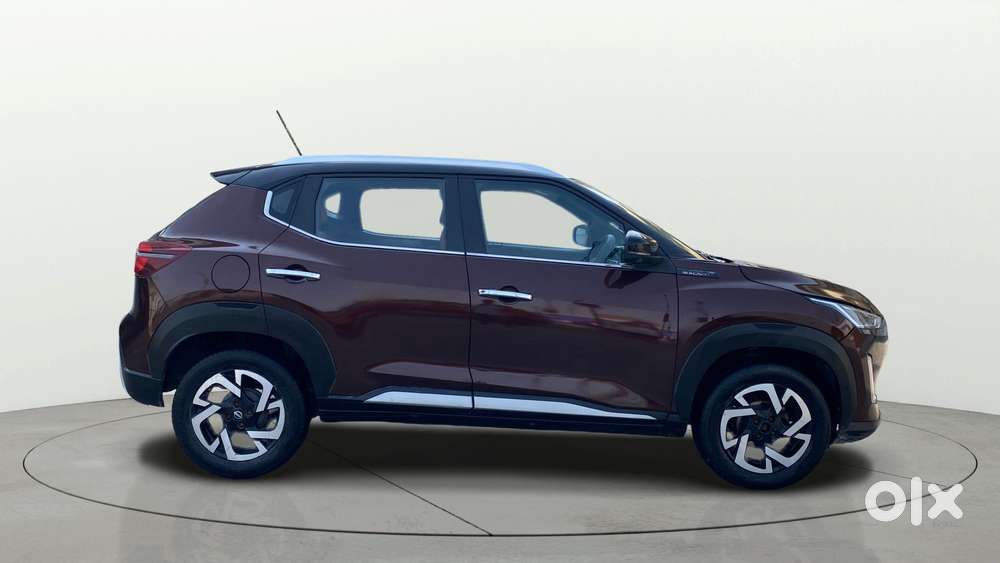 Nissan Magnite 1.0 Xv Premium, 2021, Petrol