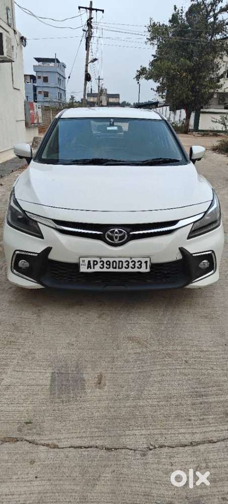 Toyota Glanza V Cvt, 2022, Petrol