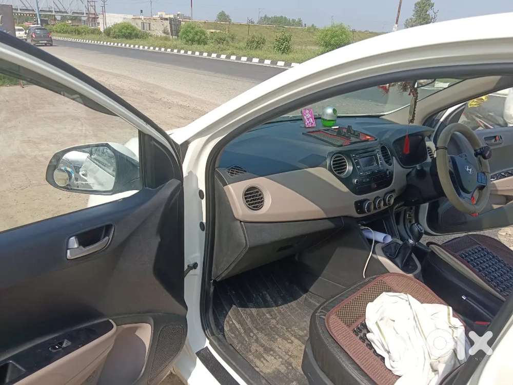 Hyundai Xcent 2015 Petrol