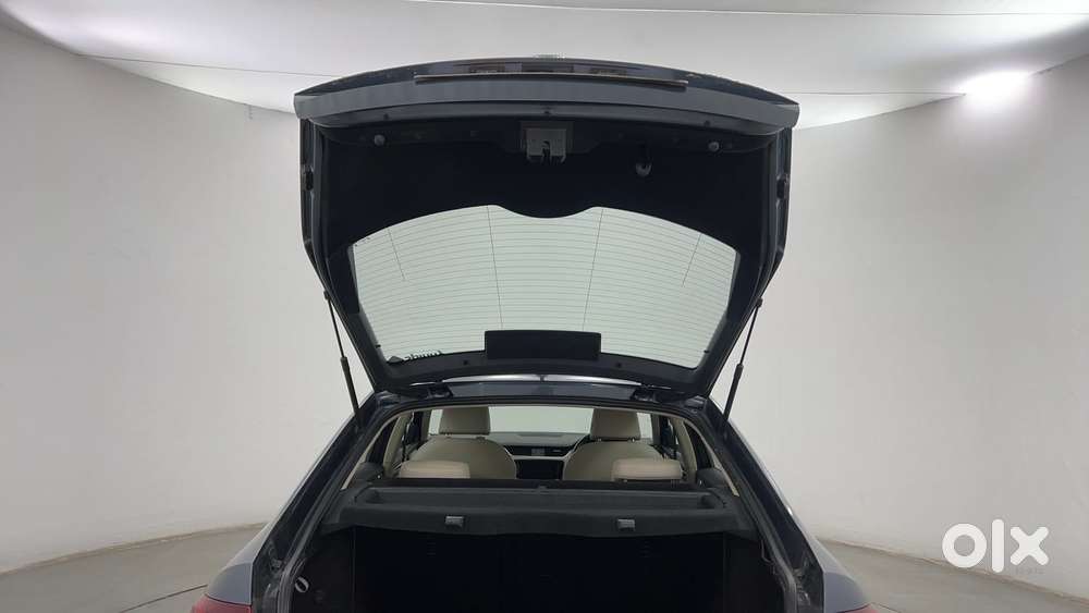 Skoda Octavia 2.0 L K Tsi At, 2018, Petrol