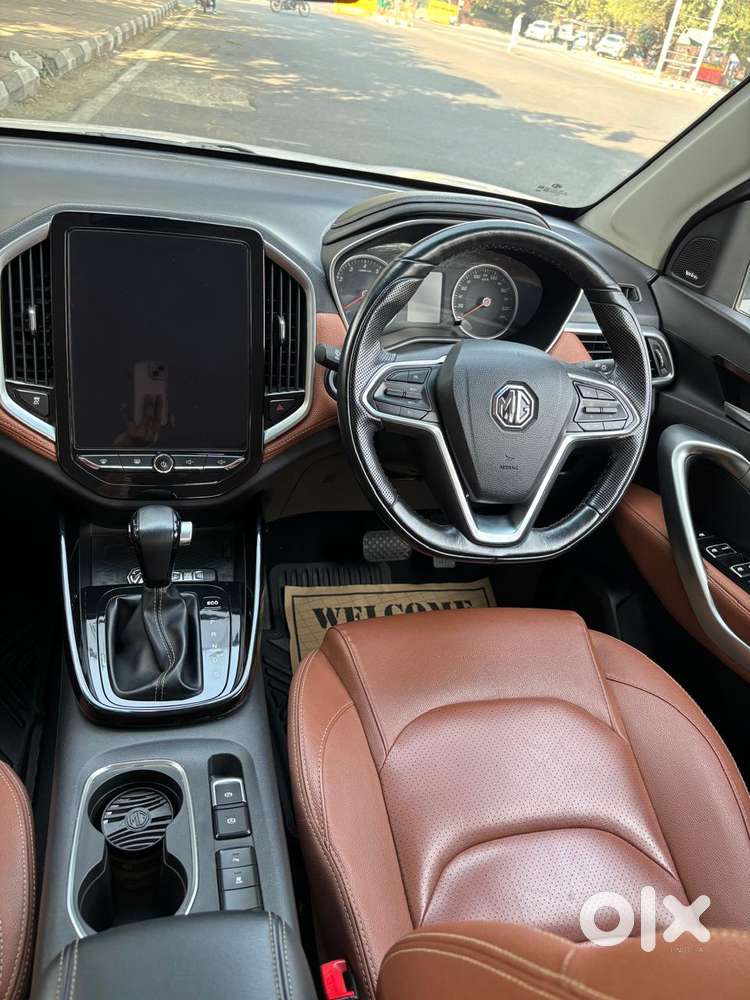 Mg Hector Plus Smart Ex 1.5 Turbo Petrol 7 Str, 2021, Petrol