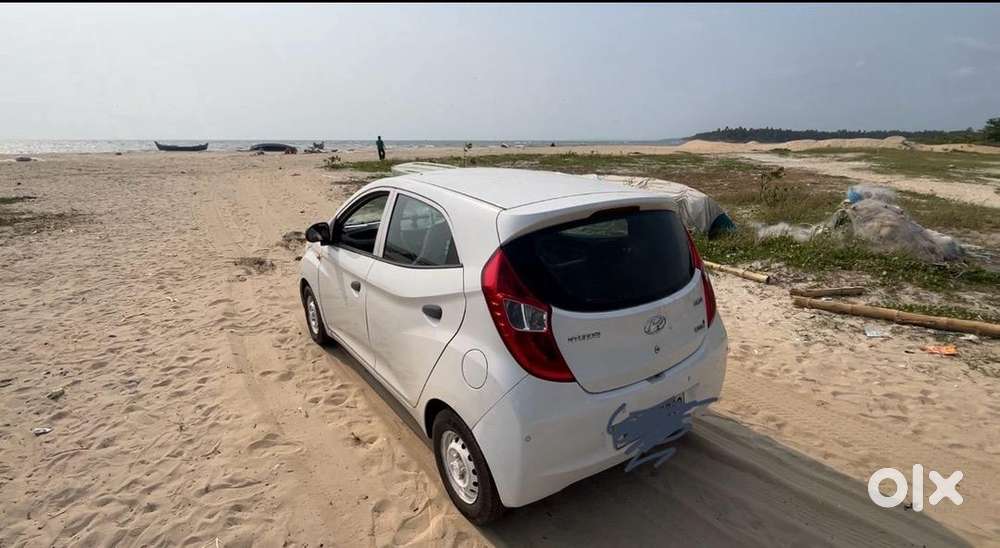 Hyundai Petrol Car 2013
