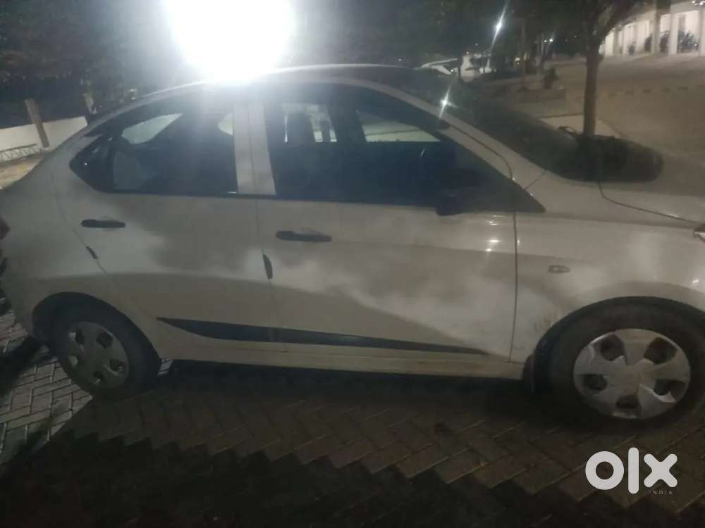 Urgent Sale Tigor