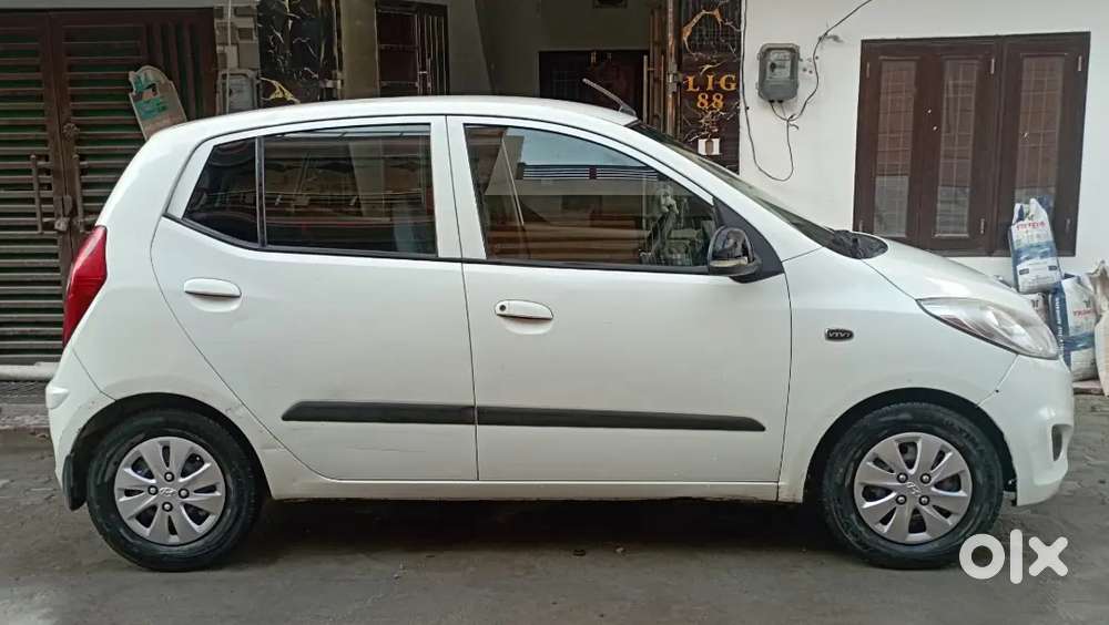 Hyundai I10 2011 Petrol+cng 149000 Km Driven