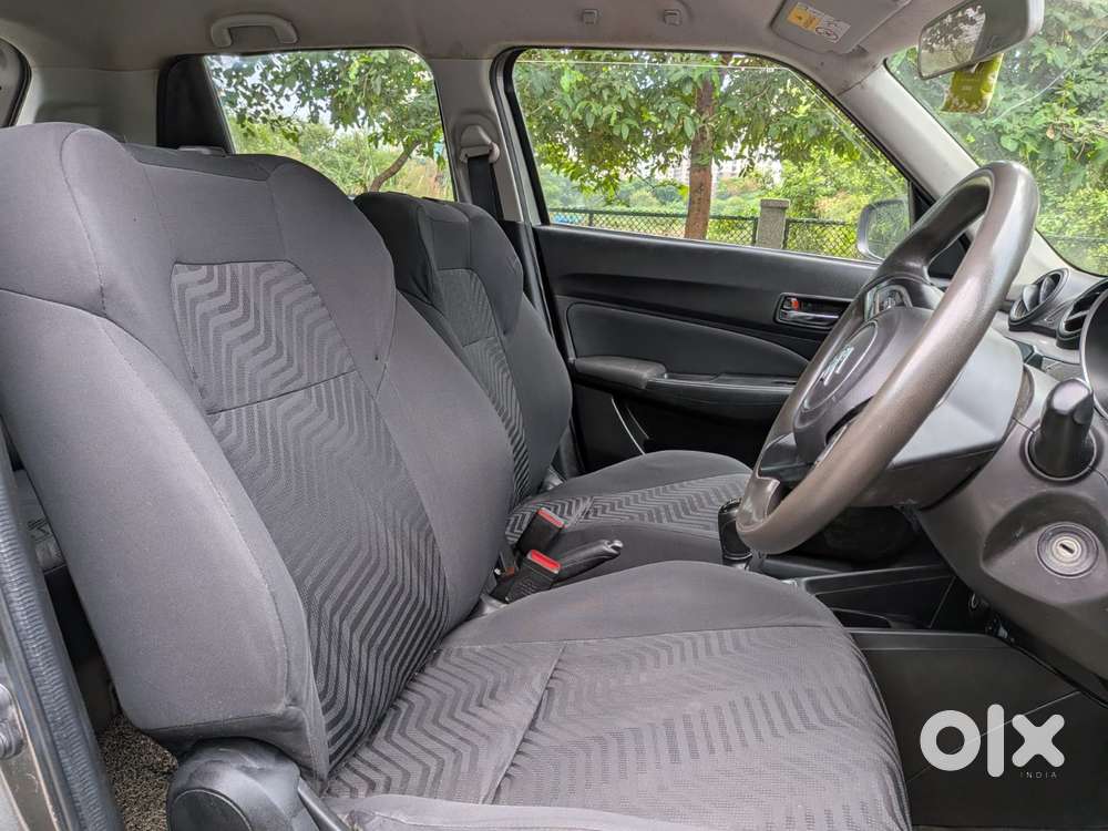 Maruti Suzuki Swift Vxi + Manual, 2021, Petrol