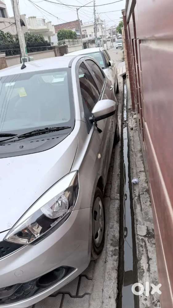 Brand New Well Maintained, Single Handed Tata Tiago Petrol