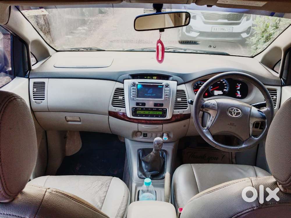 Toyota Innova 2.5 V 7 Str, 2012, Diesel