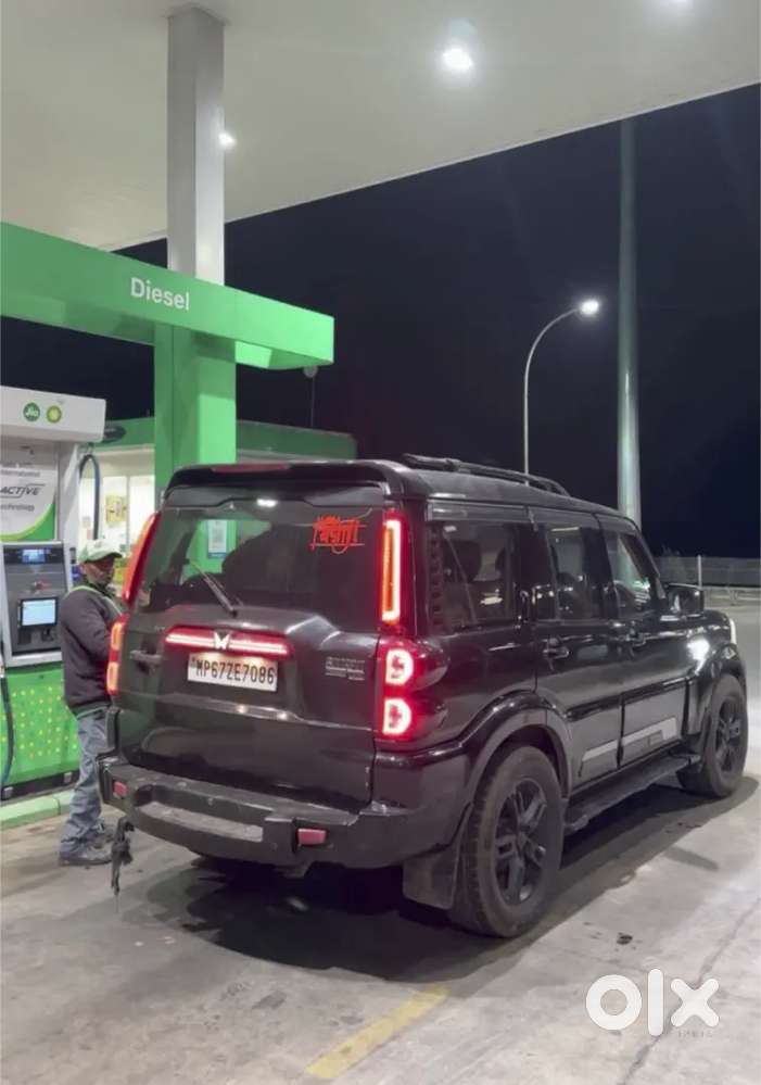 Mahindra Scorpio Classic 2013 Converted S11