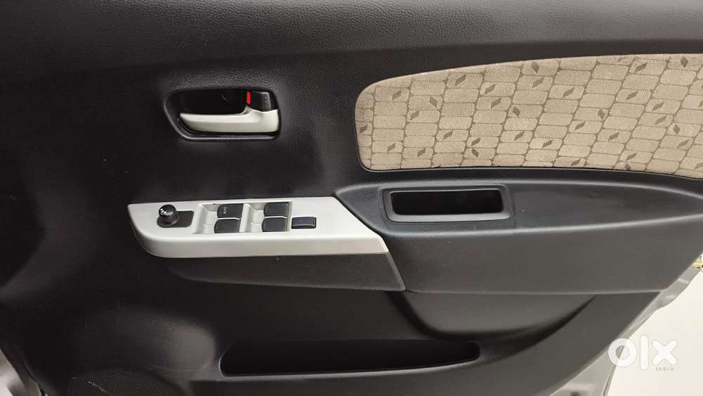 Maruti Suzuki Wagon R 1.0 2015-2019 Vxi Amt, 2015, Petrol