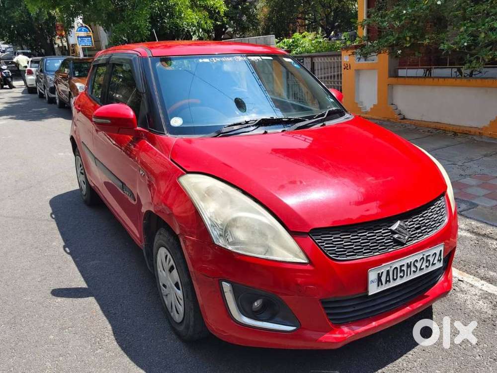 Maruti Suzuki Swift Vxi + Manual, 2015, Petrol