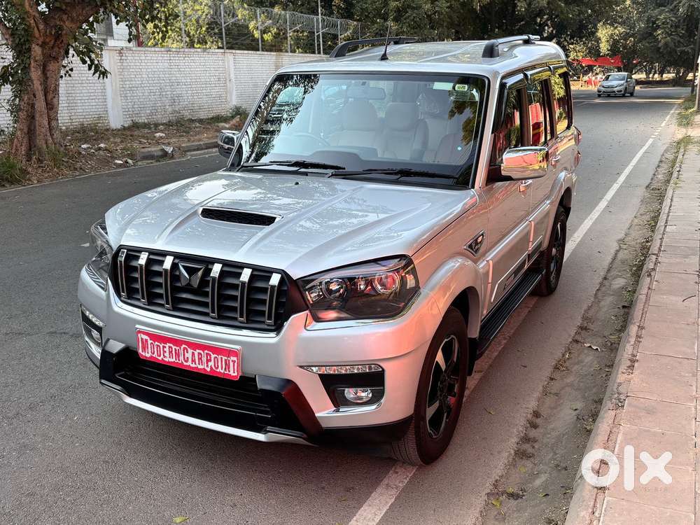 Mahindra Scorpio S11 Mt 7s, 2023, Diesel