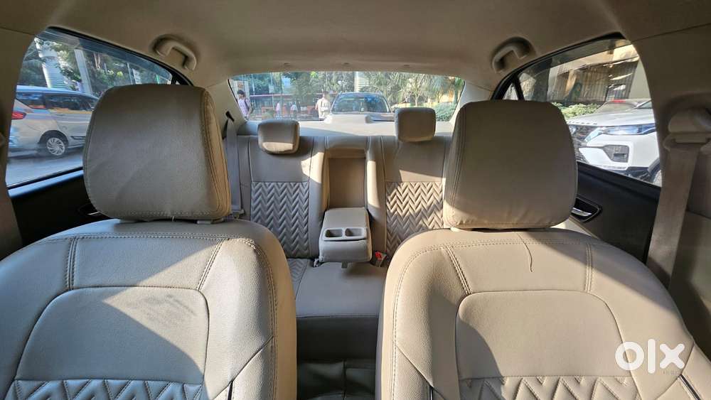Maruti Suzuki Dzire 1.2 Zxi Amt, 2017, Petrol