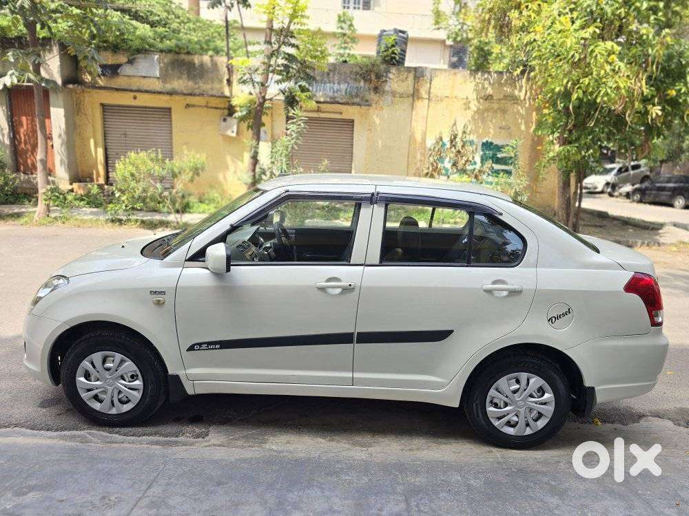 Maruti Suzuki Swift Dzire Ldi, 2012, Diesel