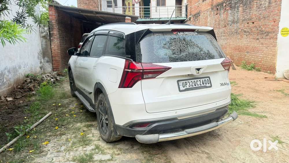 Mahindra Xuv700 Mx Base Model 7 Seater 2024 Diesel 58500 Km Driven