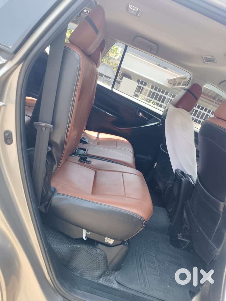 Toyota Innova Crysta 2.4 G Mt 7 Str, 2021, Diesel