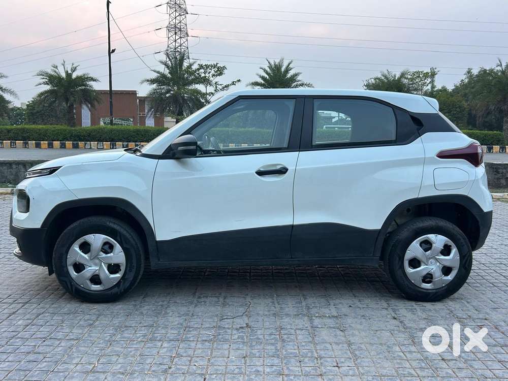 Tata Punch Pure, 2025, Petrol