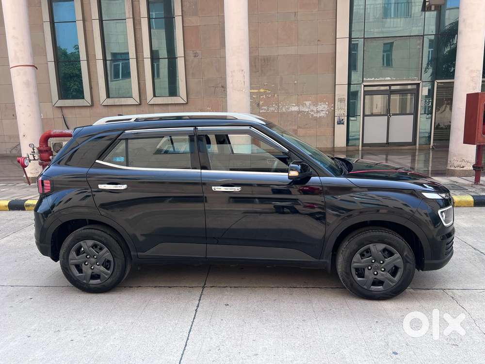 Hyundai Venue 1.5 Crdi S Plus, 2023, Petrol