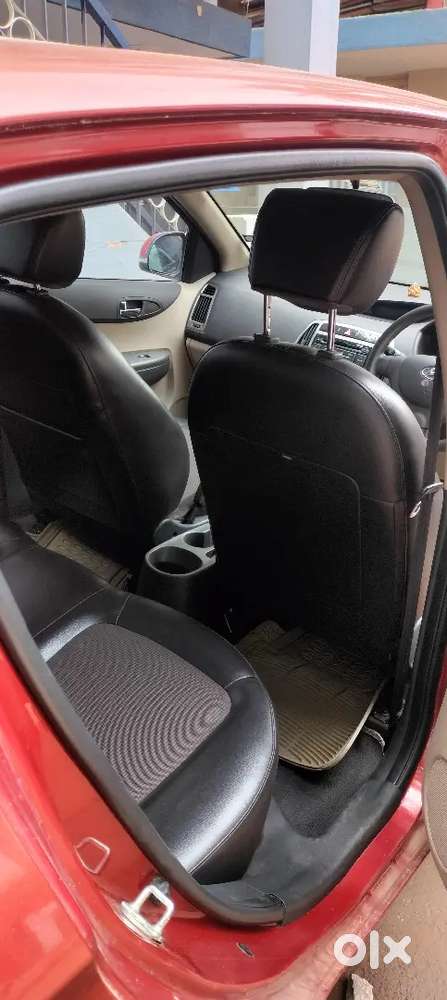 Hyundai i20 Magna 2012