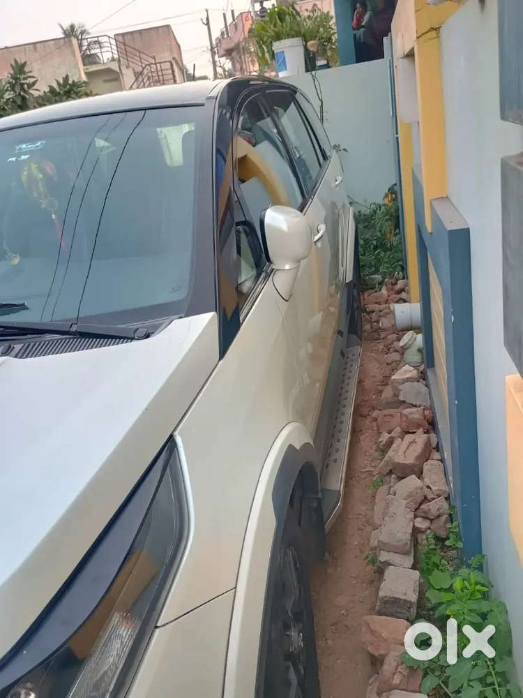 Tata Hexa 2019 Diesel 110600 Km Driven
