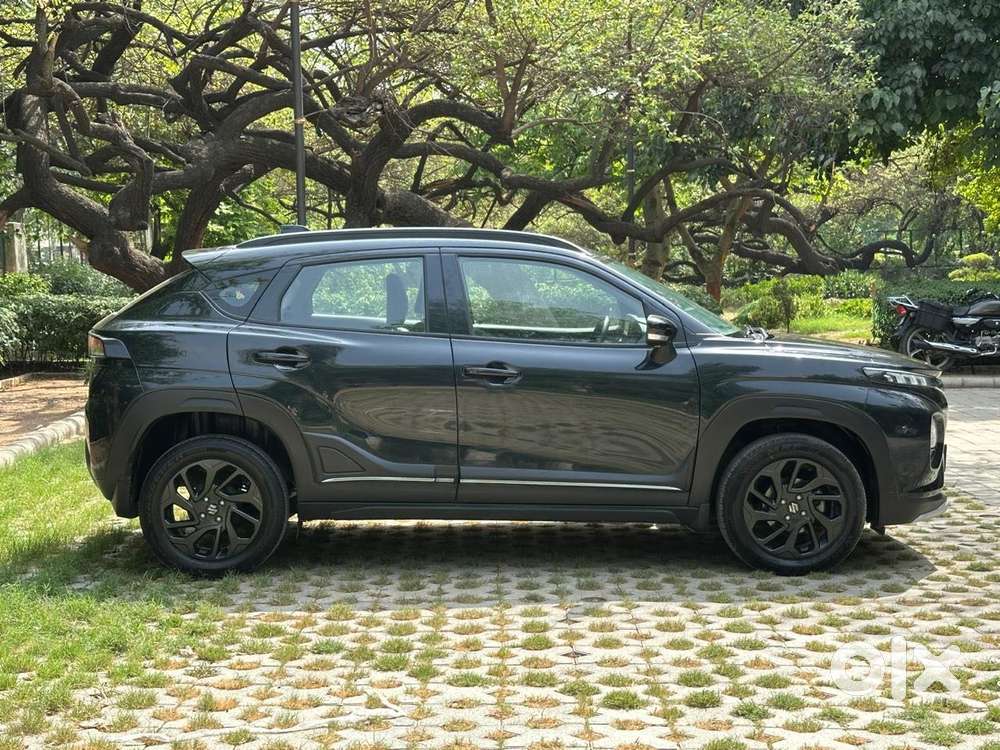 Maruti Suzuki Fronx Delta Plus 1.2l Ags, 2025, Petrol
