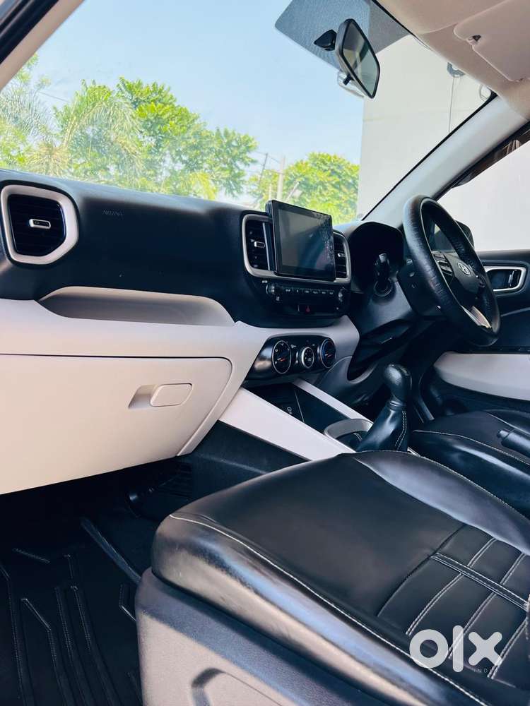 Hyundai Venue [2022-ongoing] 1.2 S, 2022, Petrol