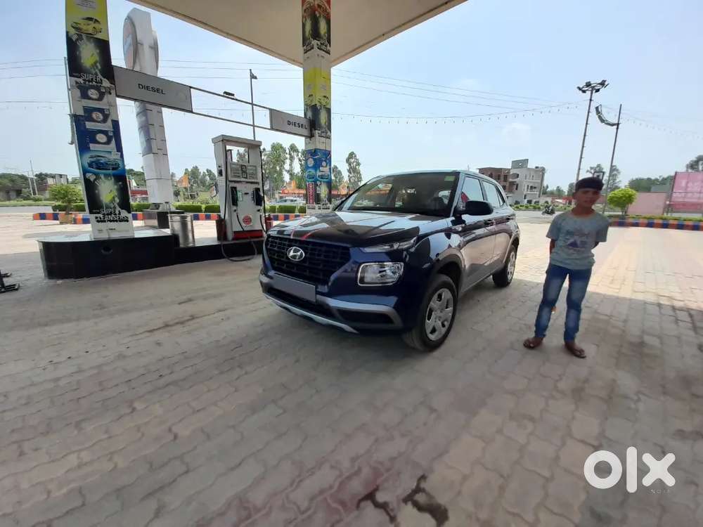 Venue Brand New Condition