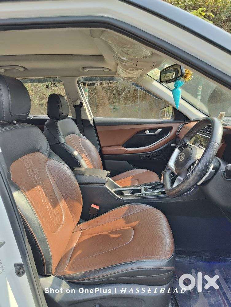 Hyundai Alcazar Signature (o) 7 Seater 1.5 Diesel At Adventure Dual ..