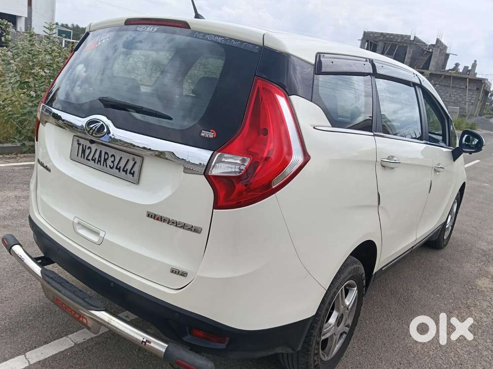 Mahindra Marazzo M6, 2019, Diesel