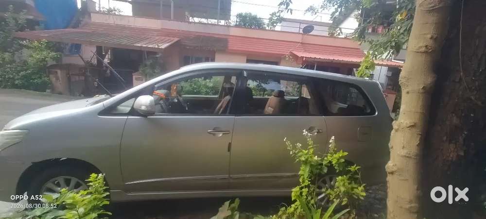 Toyota Innova Diesel 2014