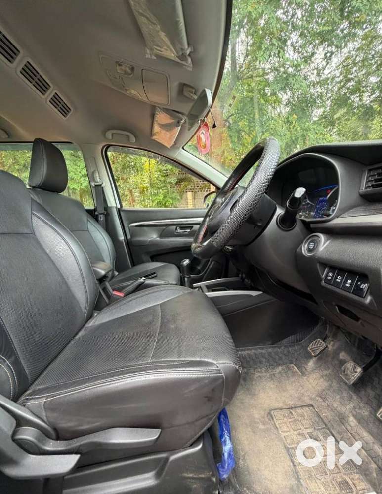 Maruti Suzuki Xl6, 2022, Petrol