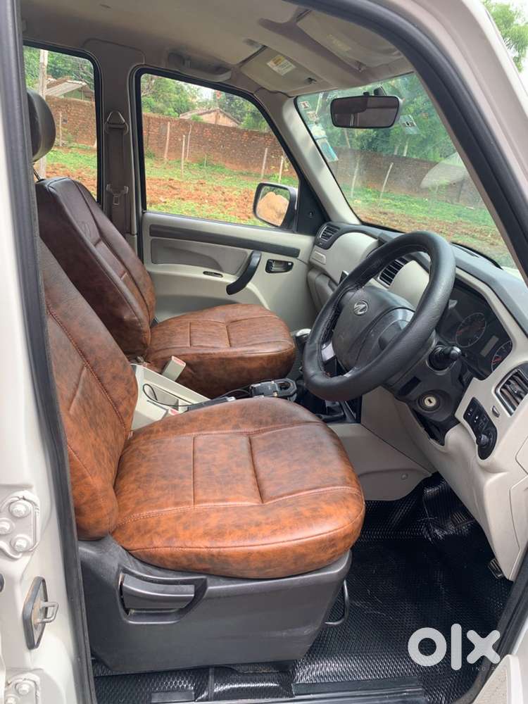 Mahindra Scorpio 2015 Diesel Well Maintained