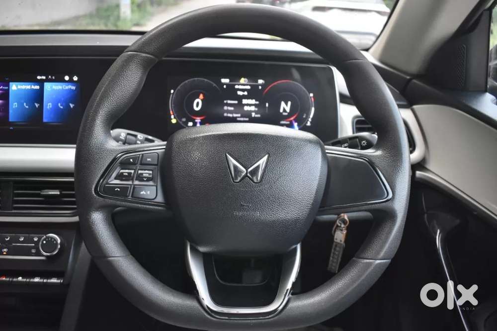 Mahindra Xuv700 2.2 Ax 5 Diesel Mt Str, 2022, Diesel